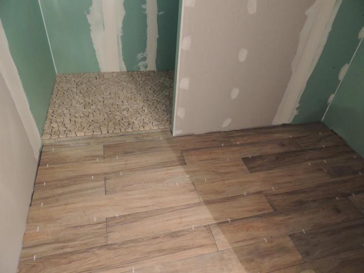 Confiez l’aménagement de votre espace intérieur à Arcachon à des maçons professionnels. 